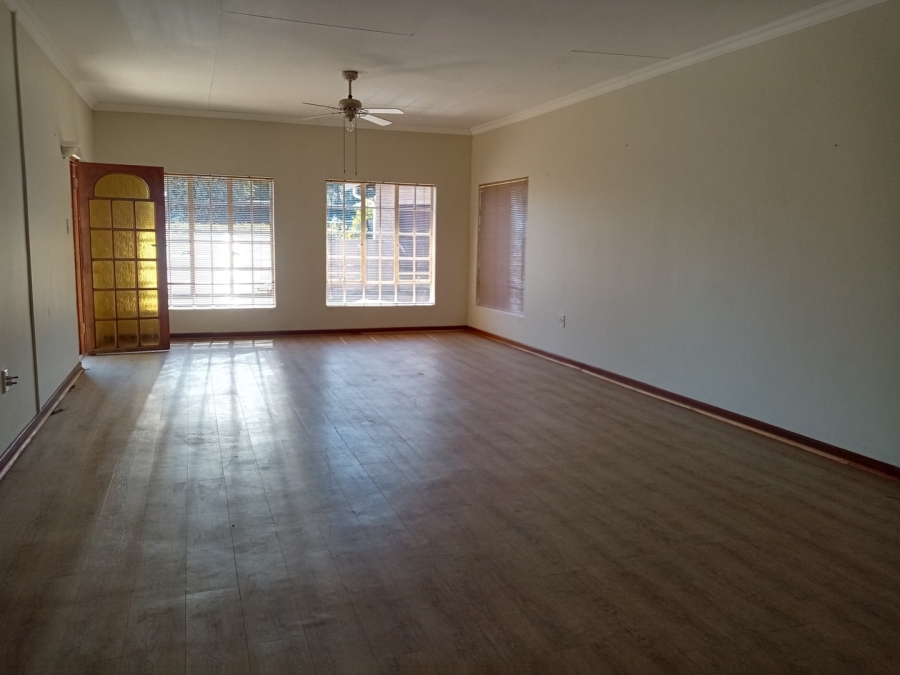 3 Bedroom Property for Sale in Parys Free State